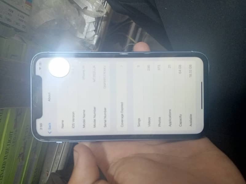 IPHONE XR NON PTA ALL OK 10/10 waterpack no open no repair 80% Barry 4