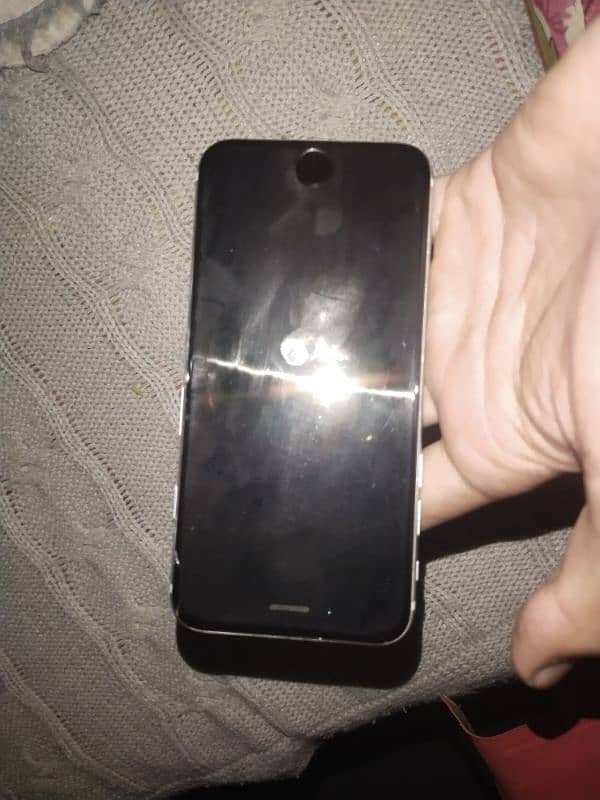 iPhone 6 pta 16 GB rat finel 0