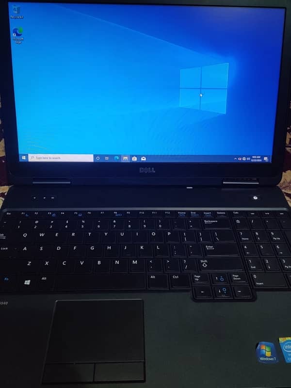 Dell Latitude E5540 4