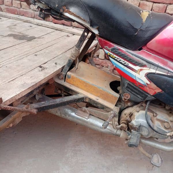 100cc  yamaha junoon  , Fatay Wala Riksha /copy letter all ok 8