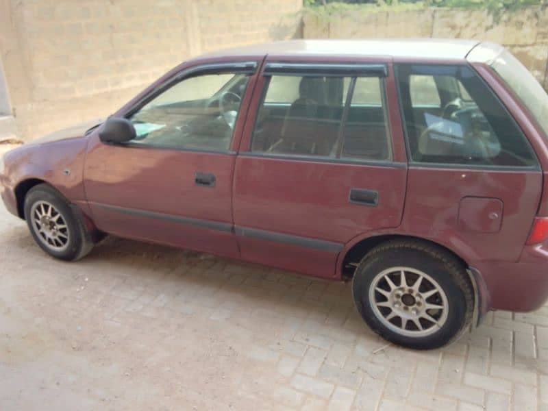 Suzuki Cultus 2000 6