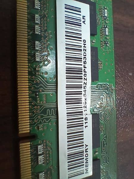 samsung DDR3 4 + 4 Gb small Ram, you can also buy one ram 2