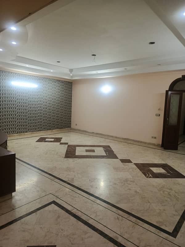 1 Kanal Corner Upper Portion And Basement Available For Rent Silent Office And Family In Johar Town Near Allah Hoo Chowk 5