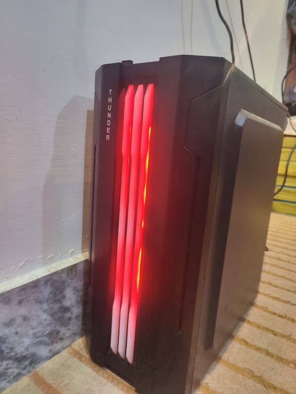 Gaming PC with i7 4770 5