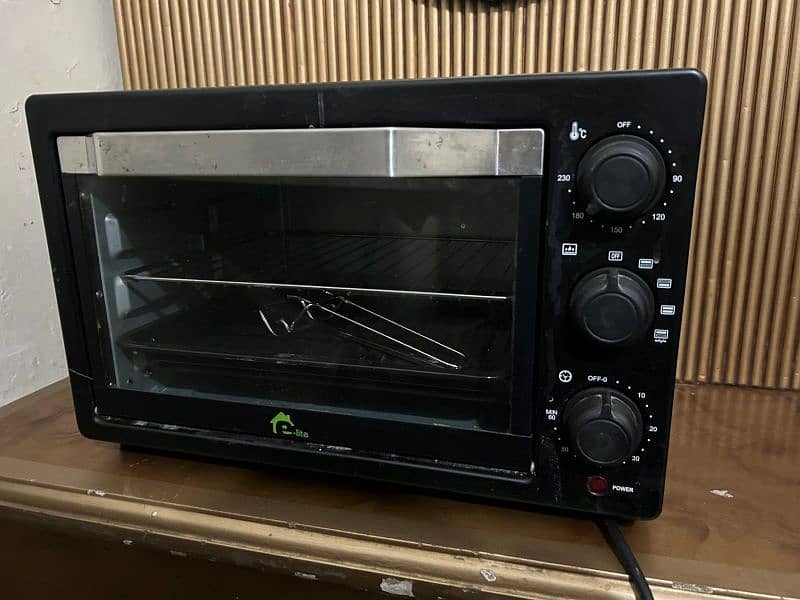 Toaster oven for sale like new 0