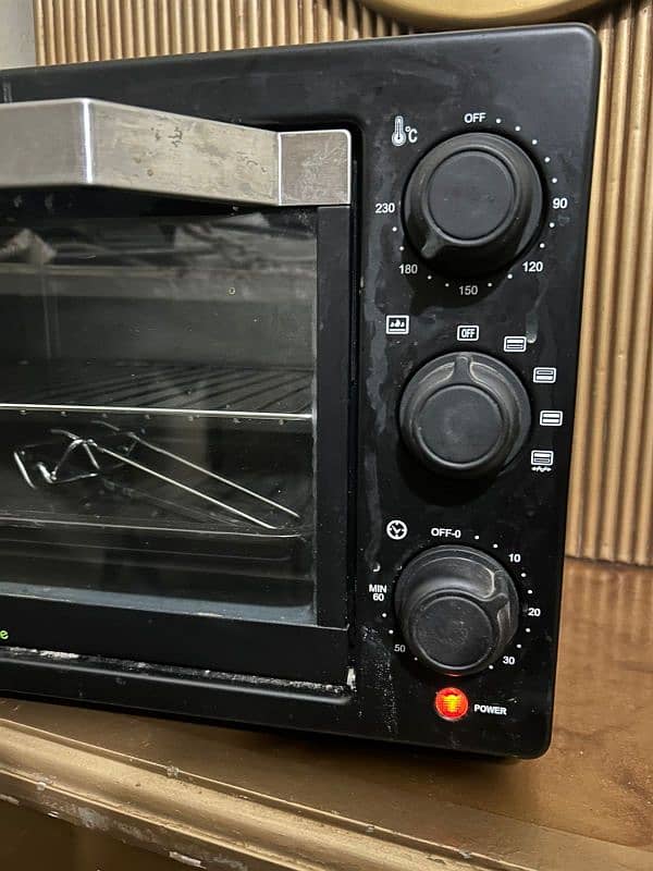 Toaster oven for sale like new 1