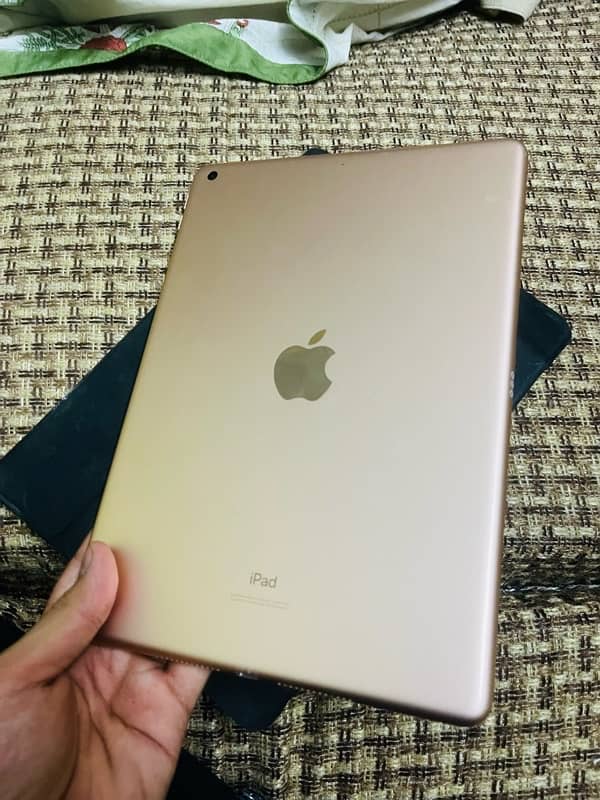 iPad 7th generation 0