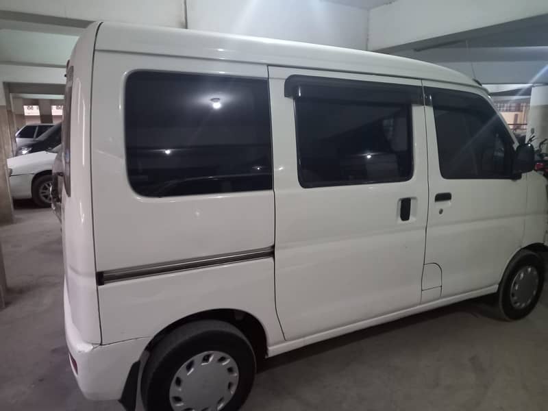 Daihatsu Hijet 2014 6