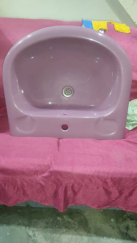 Combod and basin with Shower and All assessories in Good Condition 4