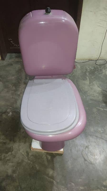 Combod and basin with Shower and All assessories in Good Condition 5