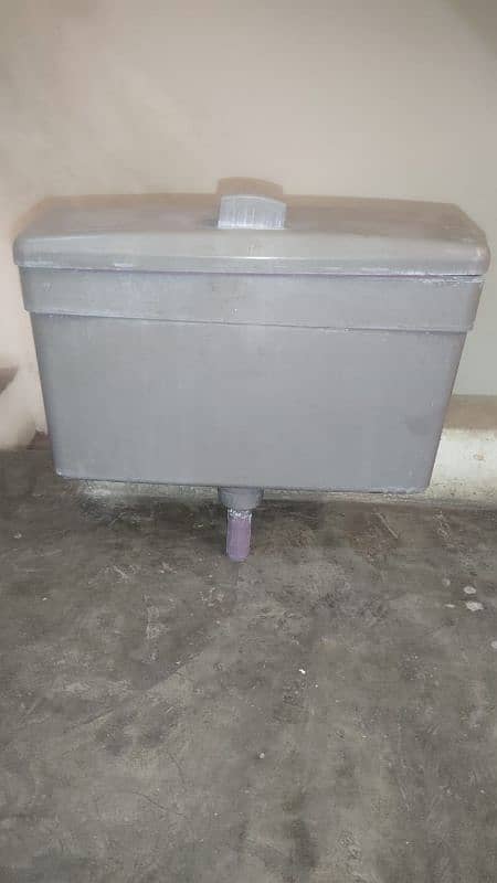 Combod and basin with Shower and All assessories in Good Condition 8