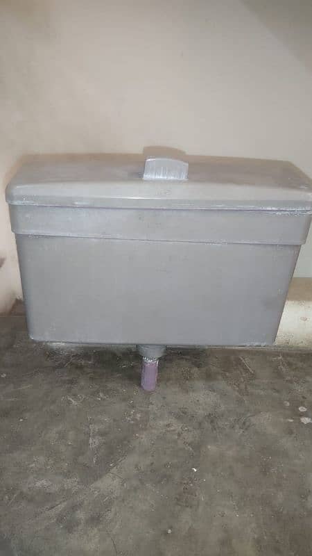 Combod and basin with Shower and All assessories in Good Condition 11