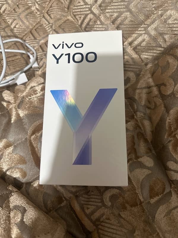 Vivo Y100 8+8GB Ram/256GB Rom breeze green PTA APPROVED 4