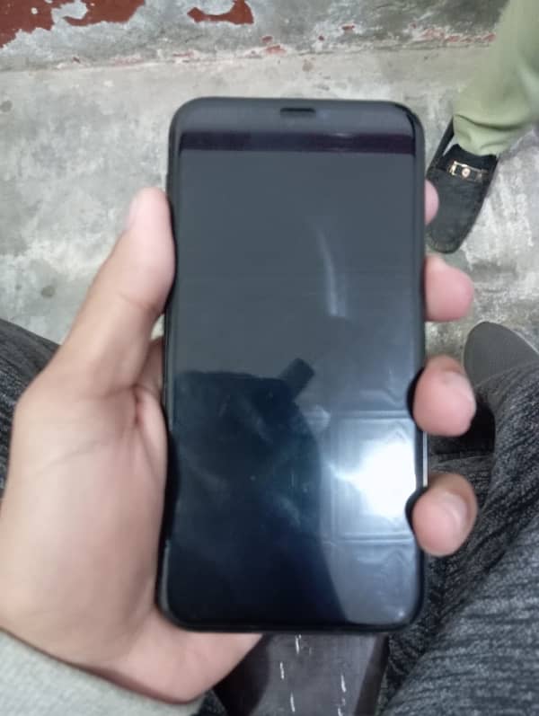 iphone 11 pro 0