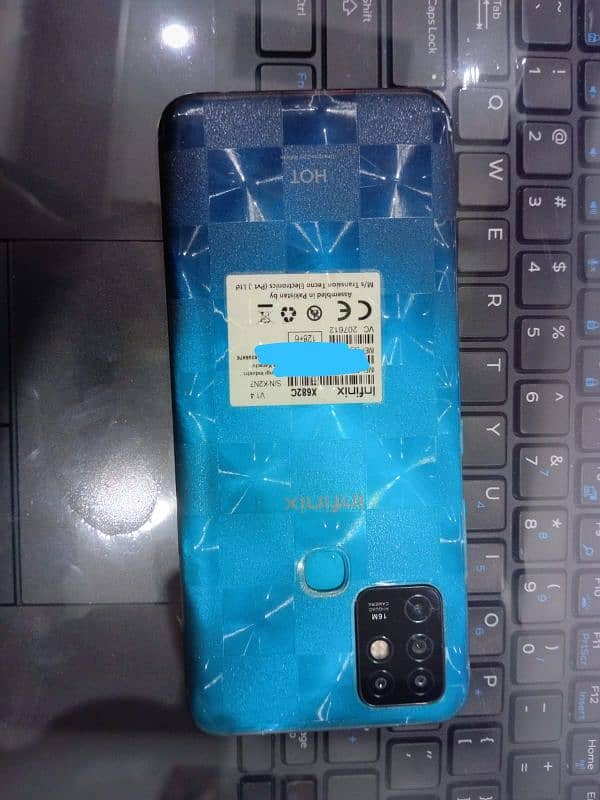 Infinix hot 10 for sale 6/128 5