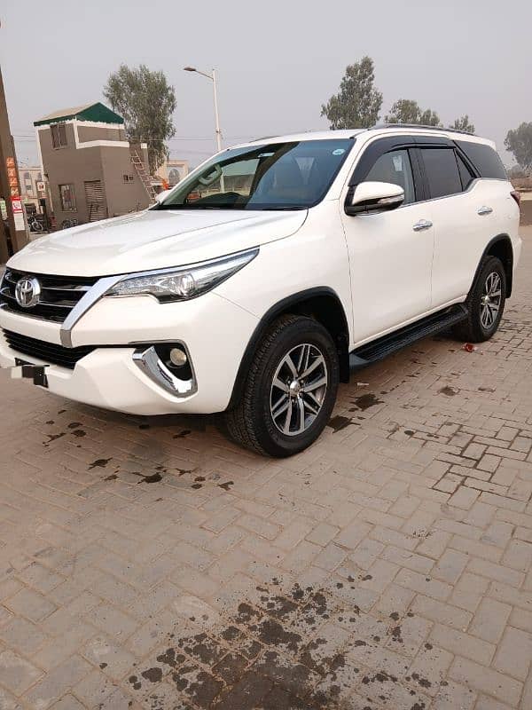 Toyota Fortuner 2017 2