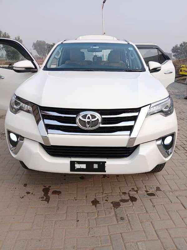 Toyota Fortuner 2017 13