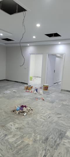 G/11 markaz 2nd floor 800sq 2bed office available for rent real piks