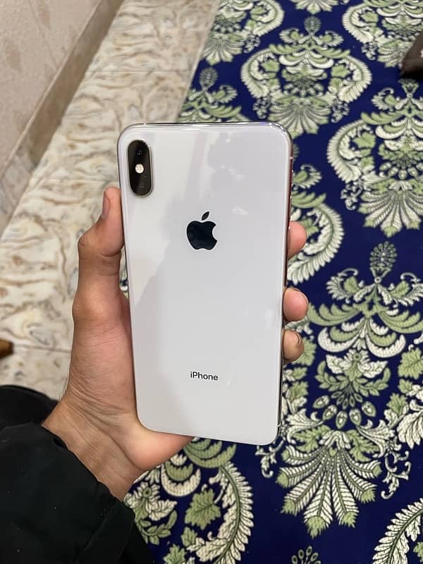 i phone Xs max non pta factory unlock 3