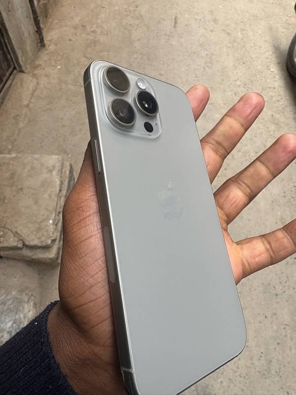 iPhone 15 pro max 256gb 3