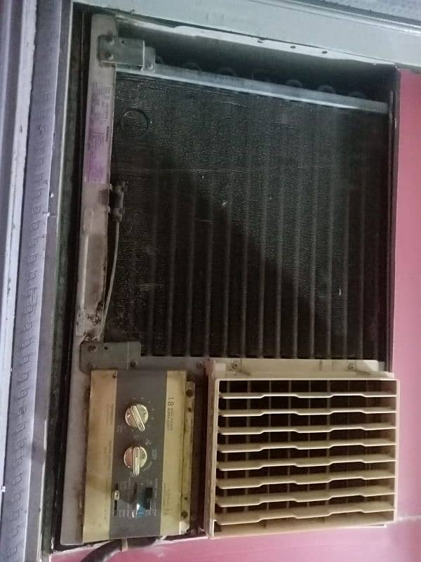 general window ac 1.5 ton on condition hai  cooling kr  pr hai 2