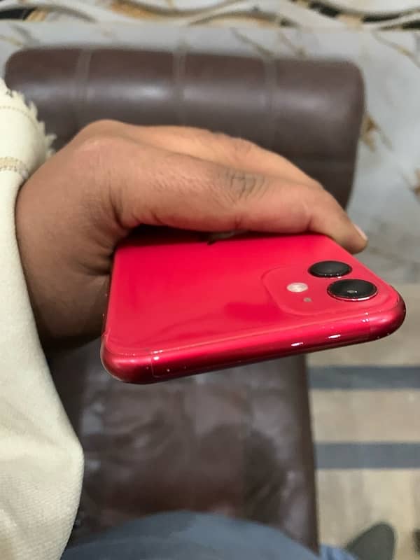 iphone 11 (128GB) 3