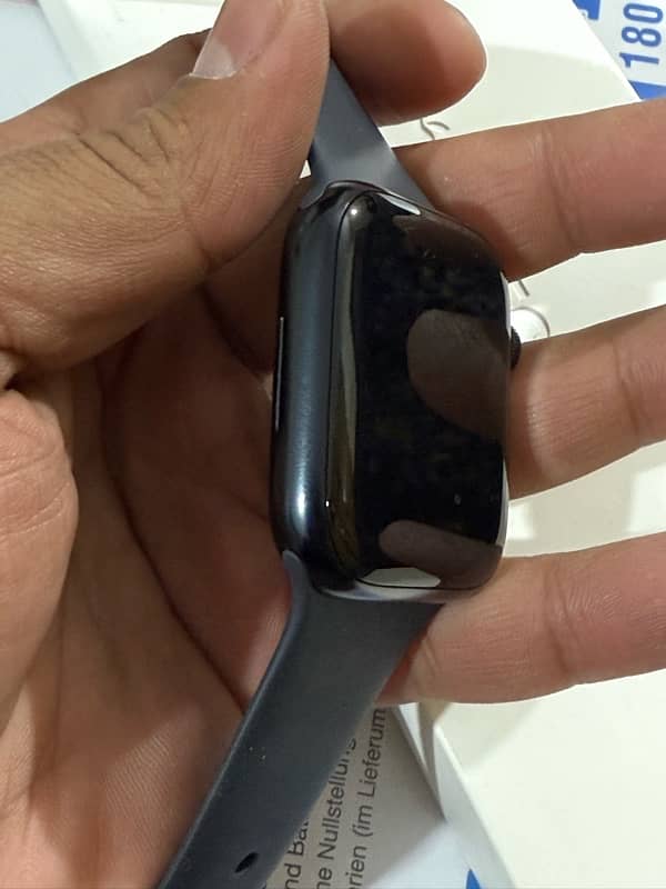 Apple Watch Series 7 2