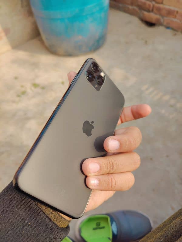 iphone 11 pro max 64gb for sale 9