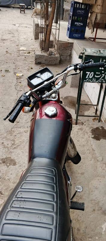 Honda 125 16 model best condition 4