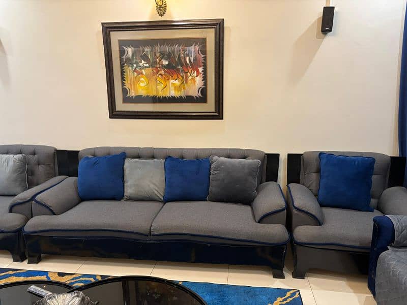 SOFA SET NEW CONDITION 1