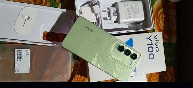 vivo y100 8+8gb_256gb 1