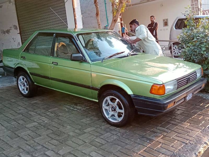 Nissan Sunny 1988 0