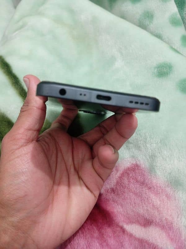 Realme C35 mobile 1