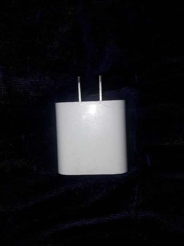 iPhone charger 20w 3