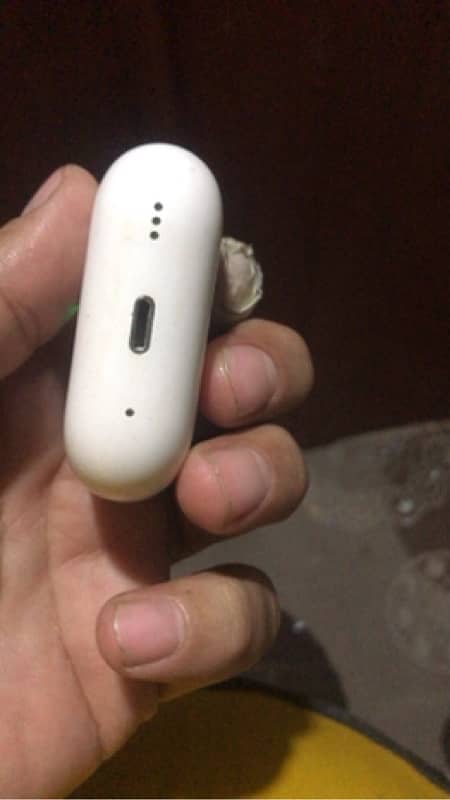 Apple airpods pro 2nd generation 4