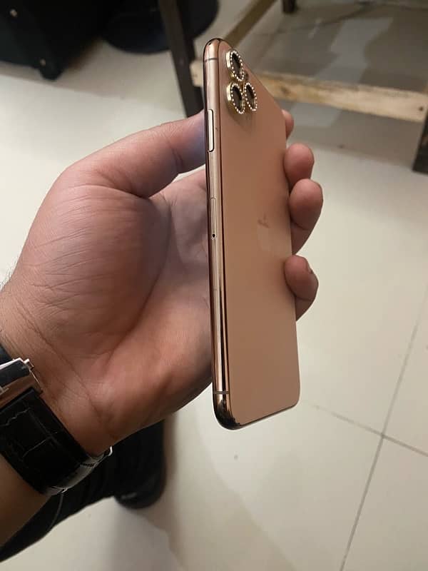 IPhone 11 pro max 1