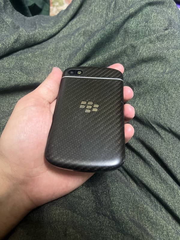 Blackberry Q10 PTA Approve 4g Hotspot 1