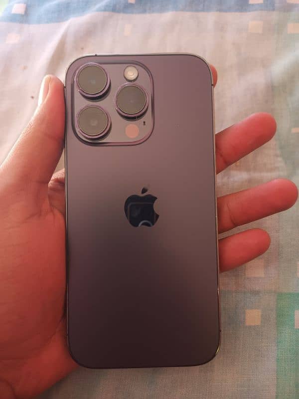 iphone 14 pro jv LLA model 3