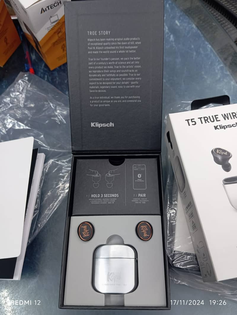 Klipsch T5 True Wireless Earphones With Charging Case 1