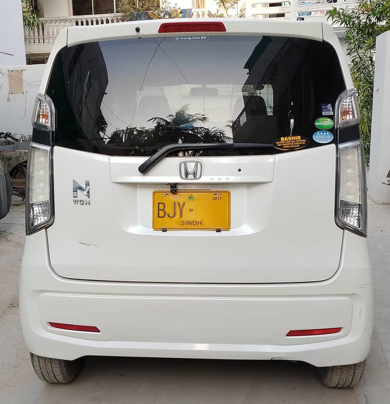 1st Owner's Well Maintained Honda WGN PushStart 2015 Call: 03008200292 4