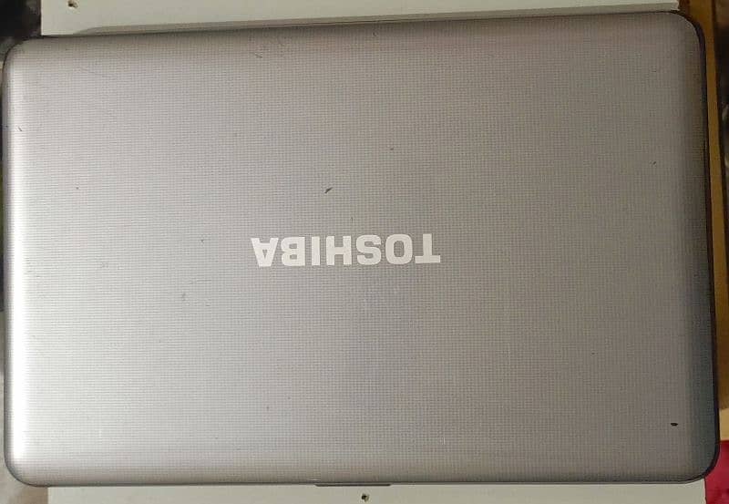 Toshiba Satellite Pro Core i3, 2nd Gen, 8gb ram, 250 GB SSD 3