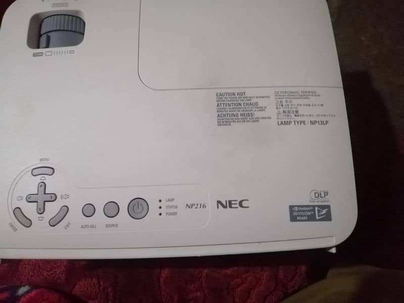 NEC NP216 DLP Projector 5