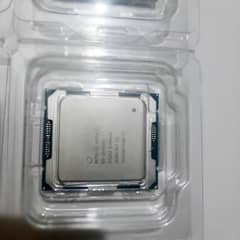 Intel Xeon E5 2640 V4  ( L3  Casha ) 25MB