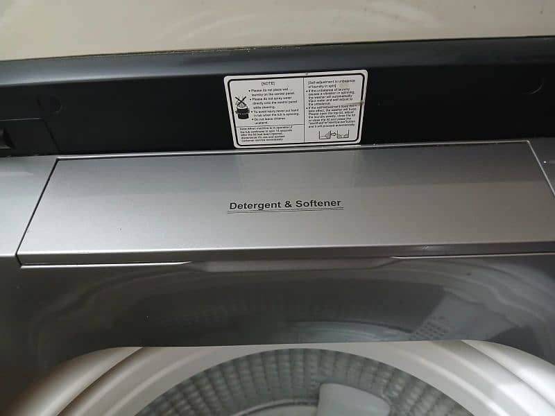 Haier 12 kg washing machine 4