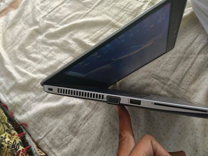 hp laptop in good condition 5