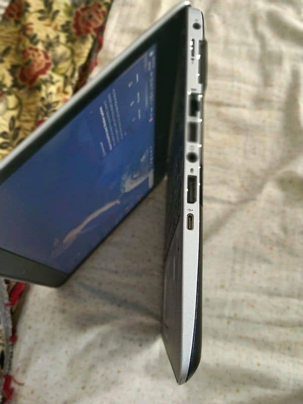 hp laptop in good condition 6