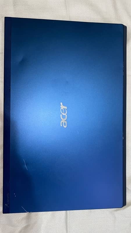 Laptop Acer Aspire 8 GB /500 GB 4