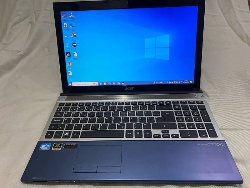 Laptop Acer Aspire 8 GB /500 GB 5