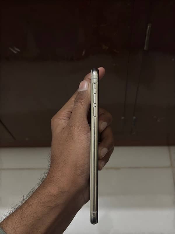 Iphone Xs max 256gb Pta Approved 4