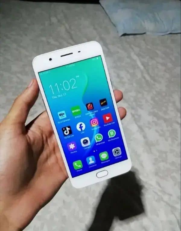 Oppo F1s 4/64Gb Mobile 4G / No vivo infinix tecno samsung huawei iphon 7